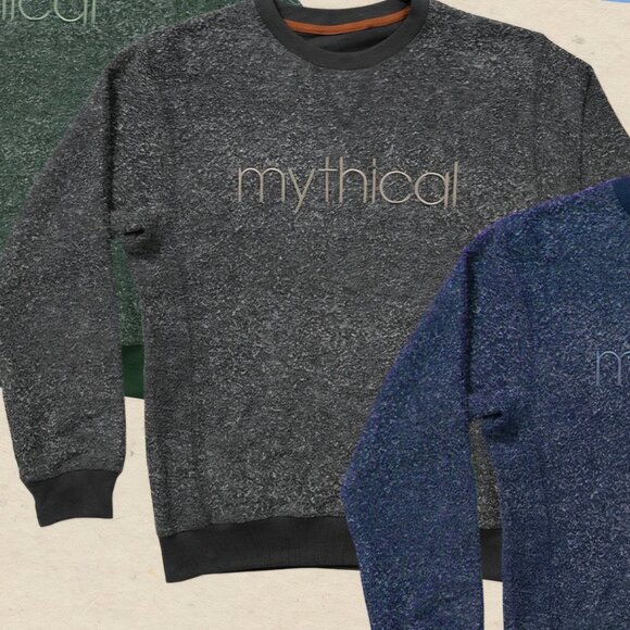 Mythical Winter Vacations Sweatshirt Charcoal size small - Picture 3 of 3